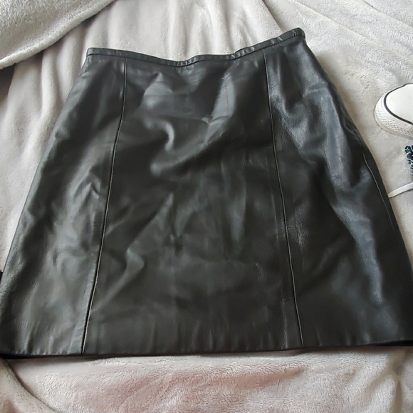 Leather skirt ❤ 3/25 - Picture 2 of 8